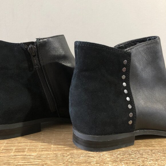 Nine West Womens Size 8 Black Leather Studs Flats Zip Ankle Booties - Picture 8 of 11